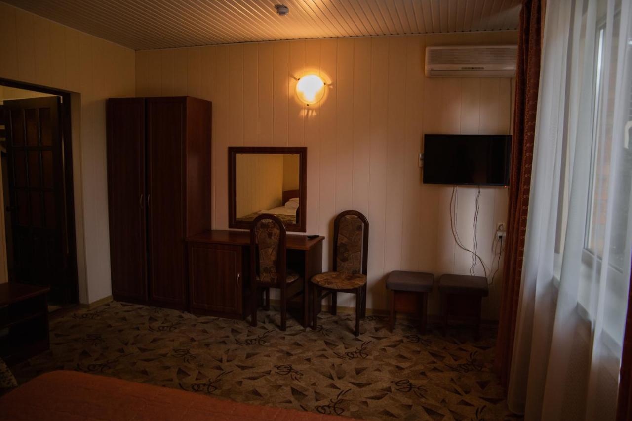 Motel Evrazia-Aksaj Eksteriør billede